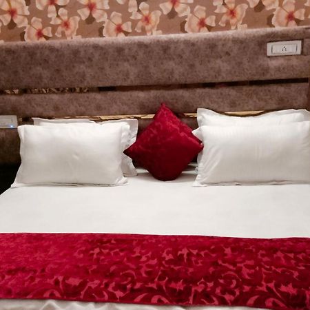 B&B Aston Shimla Hill'S エクステリア 写真