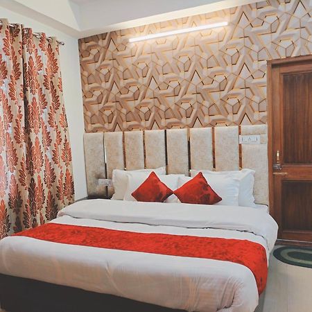 B&B Aston Shimla Hill'S エクステリア 写真