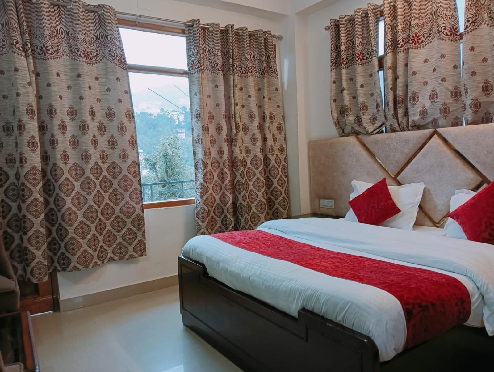 B&B Aston Shimla Hill'S エクステリア 写真