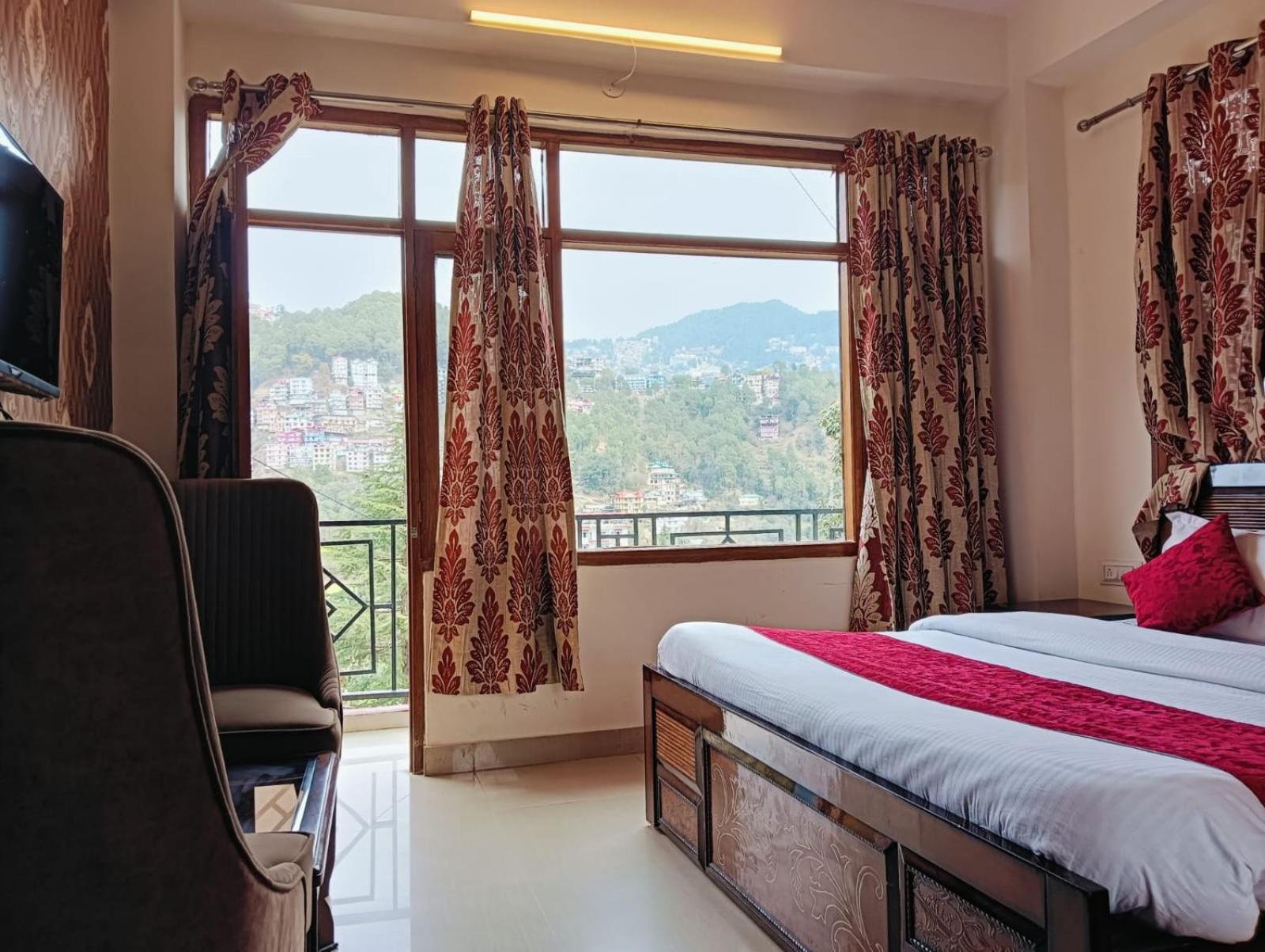 B&B Aston Shimla Hill'S エクステリア 写真