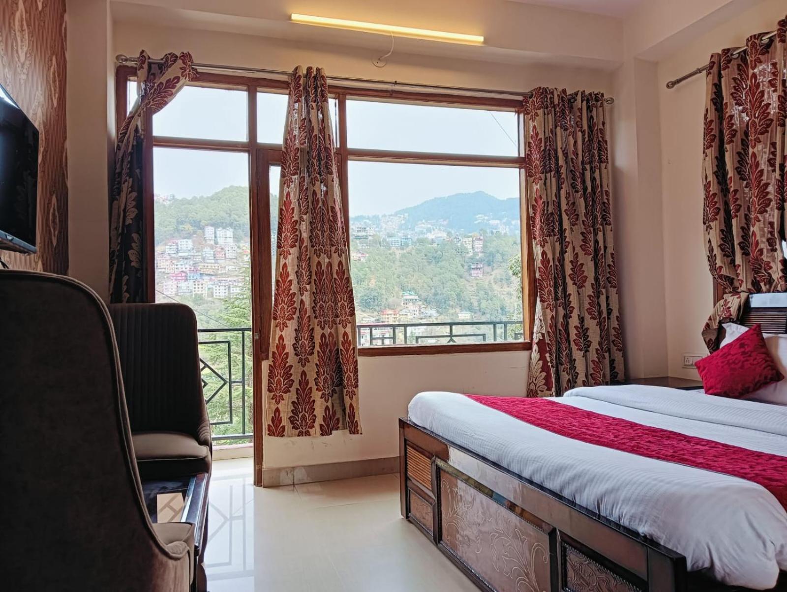 B&B Aston Shimla Hill'S エクステリア 写真