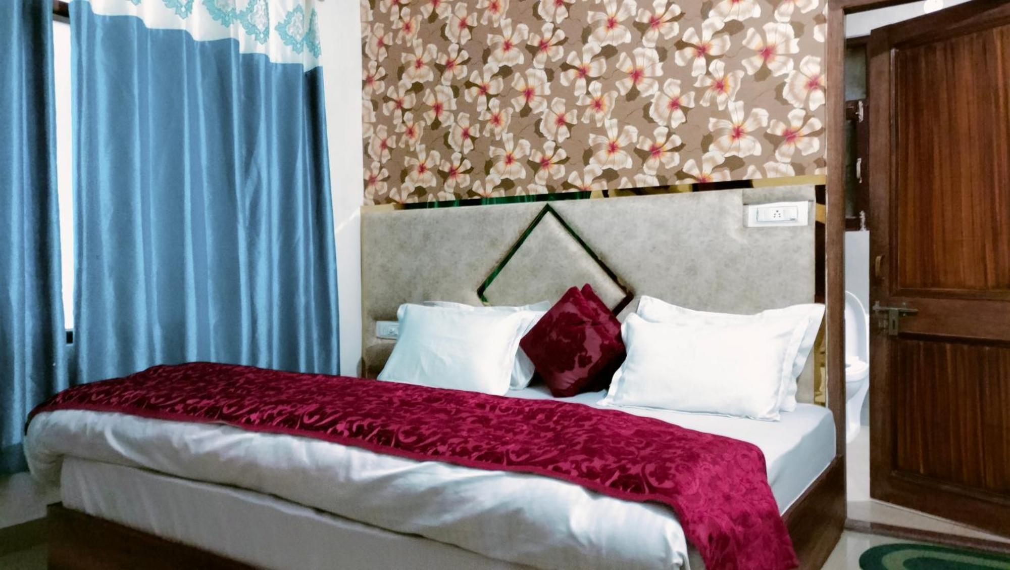 B&B Aston Shimla Hill'S エクステリア 写真